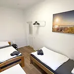 Apartament In Bei Leuna Mit Wlan & Terrasse *