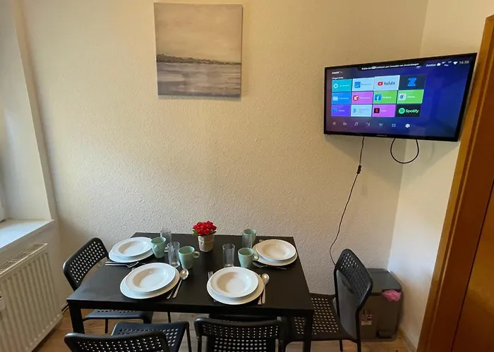 Apartmán In Bei Leuna Mit Wlan & Terrasse