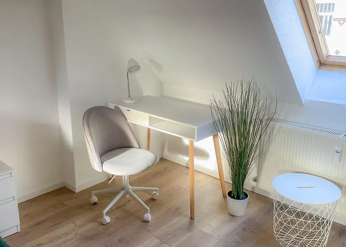 Apartmán In Bei Leuna Mit Wlan & Terrasse Weißenfels