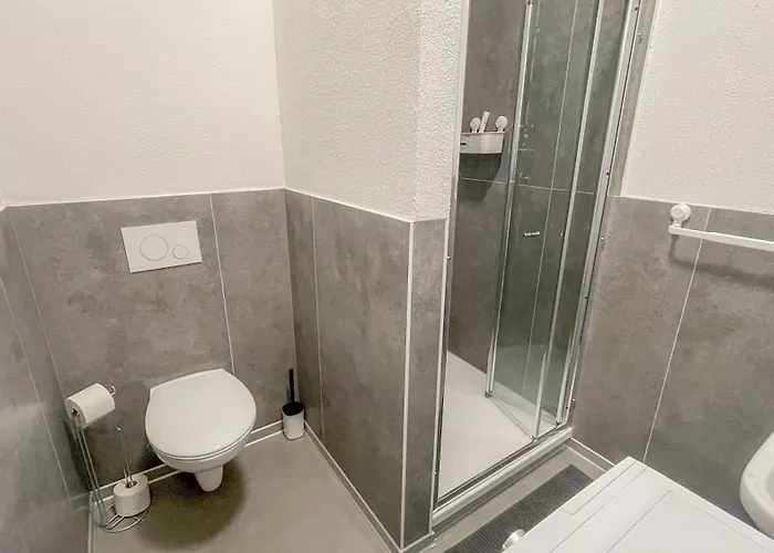 Apartmán In Bei Leuna Mit Wlan & Terrasse *